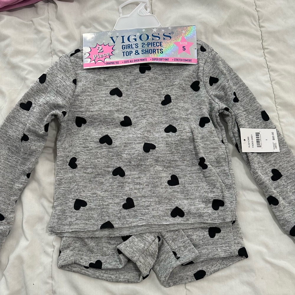 Vigoss matching top and shorts Soft
